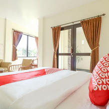 Oyo 1166 Hotel Melati 2, Батурити — фото 5