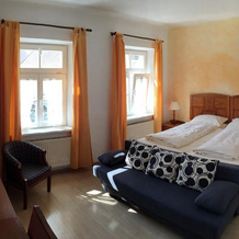 Landgasthof-Hotel Lichterhof, Уффенхайм — фото 2