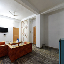 OYO 14222 Home Deluxe 1BHK Aiport Inn Kullu Airport, 布恩塔尔 — 照片 5