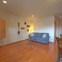 Altitude Adjustment - 5 Br Cabin, 欧文 — 照片 2