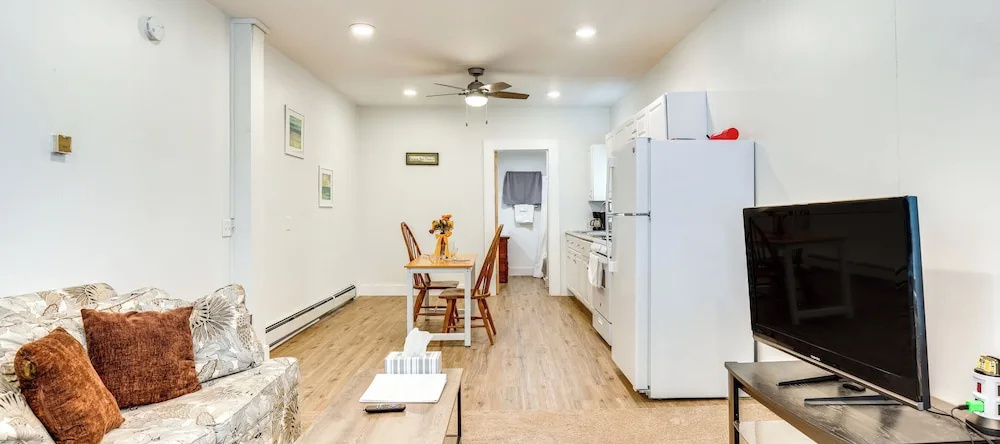 1 Mi To Dtwn: Pet-Friendly Corning Retreat, Корнинг — фото 1