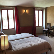 Chambre d'Hôtes L'Étape du Château, 布吕尼凯勒 — 照片 4