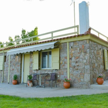 House in 10 acres of grass with horses, 吉姆诺 — 照片 4