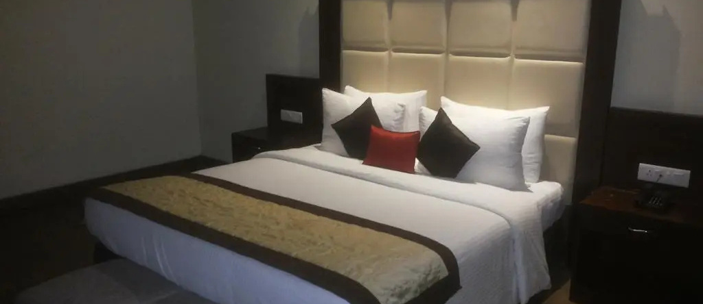 Hotel Amber Residency, Хошиарпур — фото 1