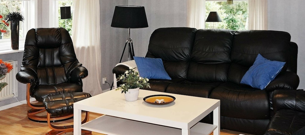 Holiday home in Mönsterås, Monsteras — photo 1