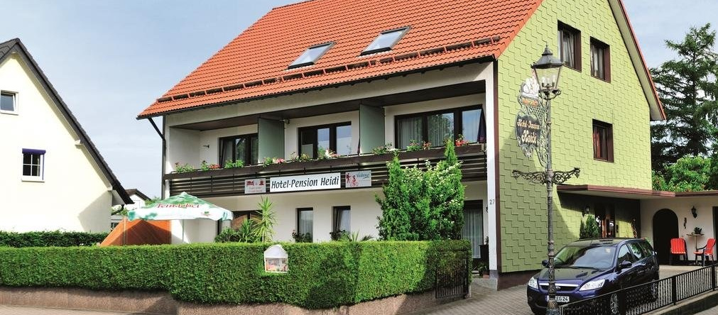 Hotel Pension Heidi, 多贝尔 — 照片 1