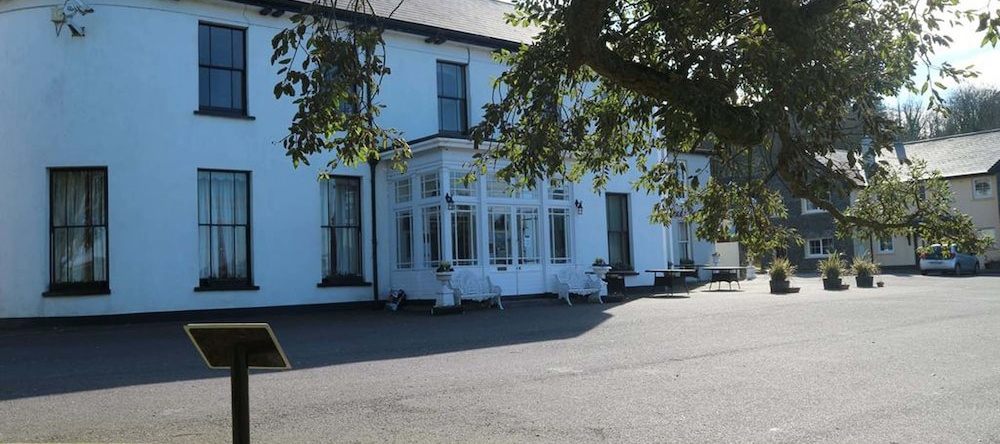 Courtmacsherry hotel, 因尼斯卡拉 — 照片 1