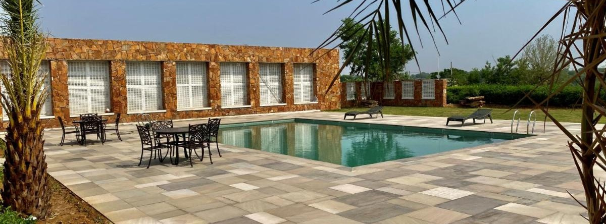 Sariska Safari Lodge, 阿尔瓦尔 — 照片 1