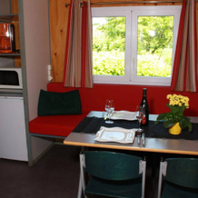 Camping les Portes du Beaujolais, 昂斯 — 照片 5