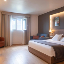 Golden Tulip Dieppe, 圣欧班叙尔西 — 照片 2