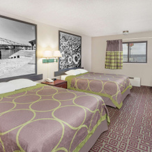 Super 8 by Wyndham Muscatine, Muscatine — photo 3