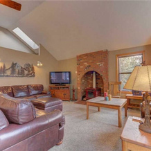 Deer Lane 11 by Village Properties at Sunriver, Sunriver — photo 4