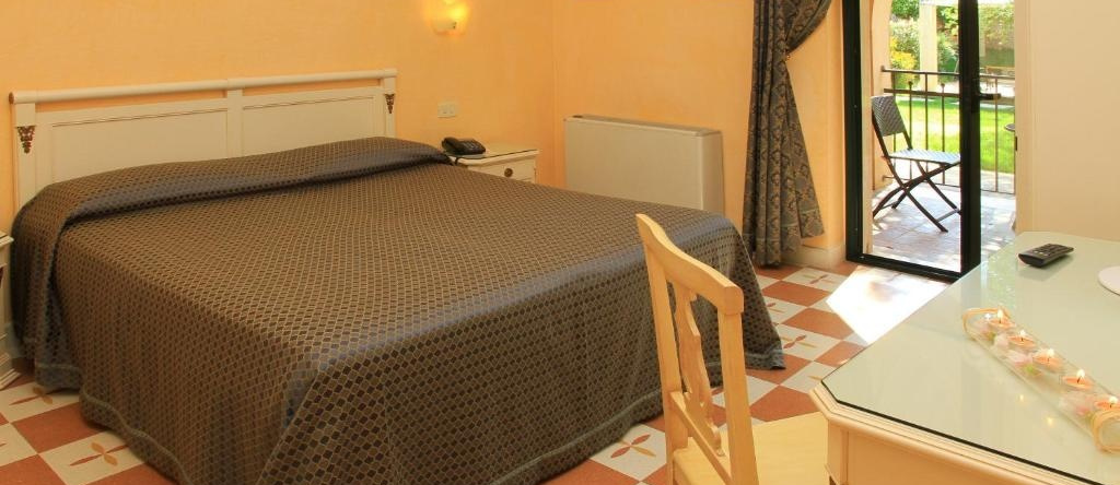 Hotel Villa Rosa Antico, Otranto — photo 1