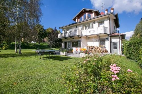Villa Alba Lanzo, Ланцо-д'Интелви — фото 1