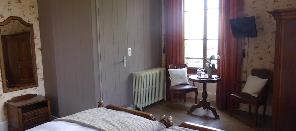 Au Vieux Manoir, 蒙蒂 — 照片 1