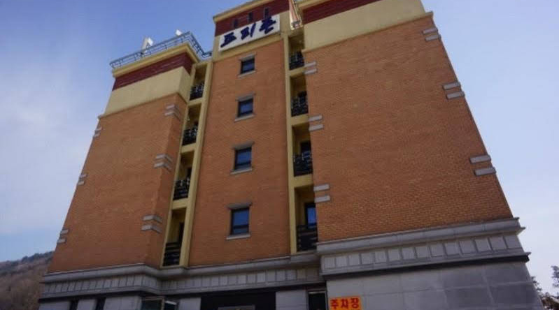 Free Zone Motel, 金浦 — 照片 1