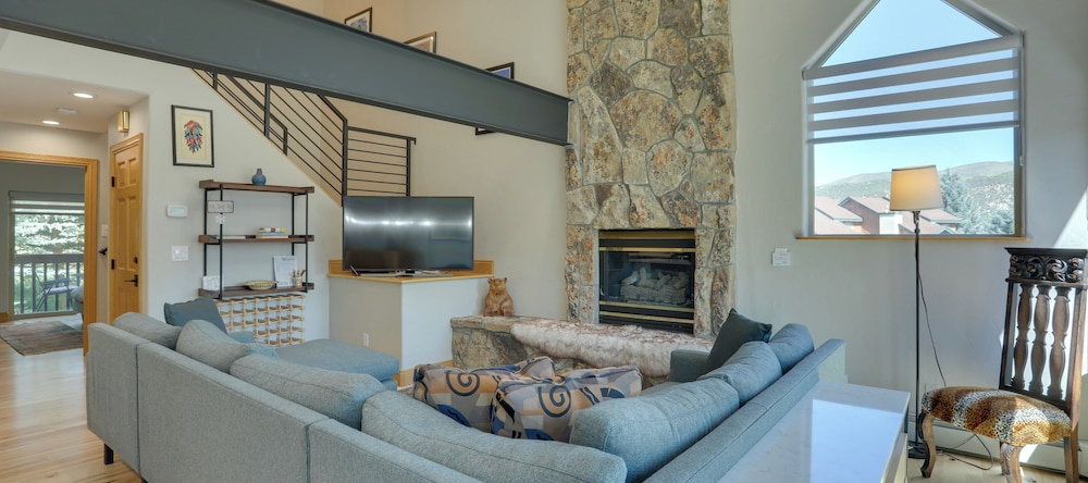 Edwards Townhome ~ 4 Mi to Beaver Creek Resort!, Edwards — photo 1