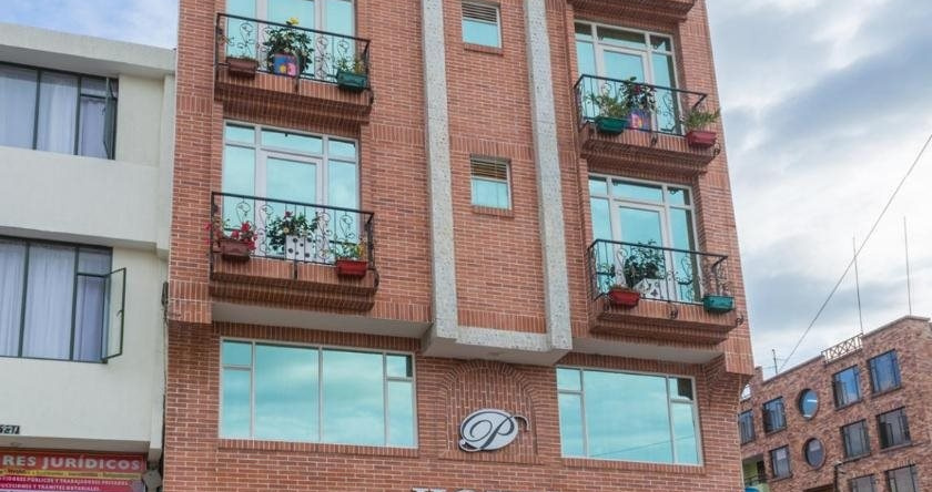 Hotel Parque Zabal, Фусагасуга — фото 1
