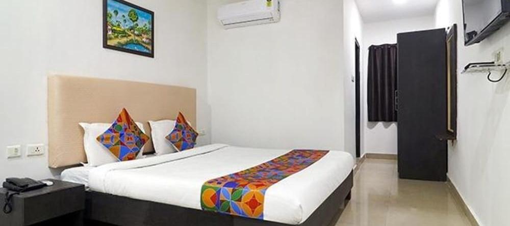 Fabexpress Elegant Rooms, Хидерабад — фото 1