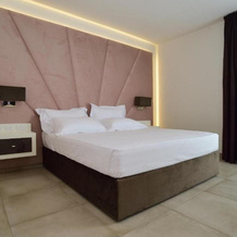 M2 Hotel, 坎皮比森齐奥 — 照片 4