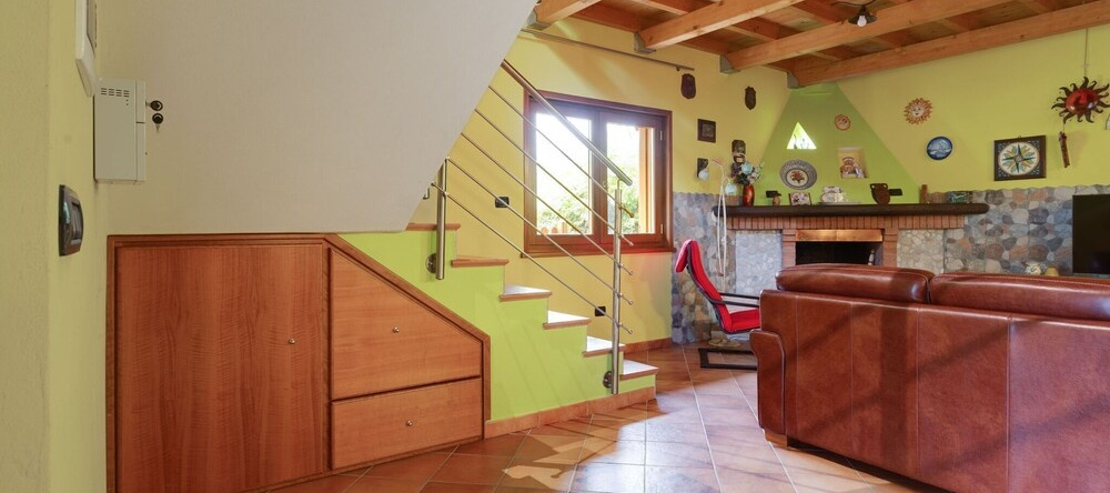 Mountain-view Holiday Home in Cusano Mutri With Private Garden, 库萨诺-穆特里 — 照片 1