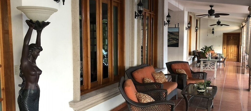 Hotel Boutique Casa Aduana, 洛斯莫奇斯 — 照片 1