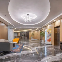 Tekes Bauhinia Rezen Retreat Hotel (Bagua City Center Taiji Altar Branch), Tekes — photo 4