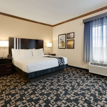 La Quinta Inn & Suites by Wyndham Big Spring, Big Spring — photo 5