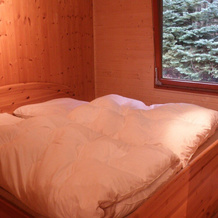 Tidy furnished wooden chalet, located close to the forest, 布谢 — 照片 3