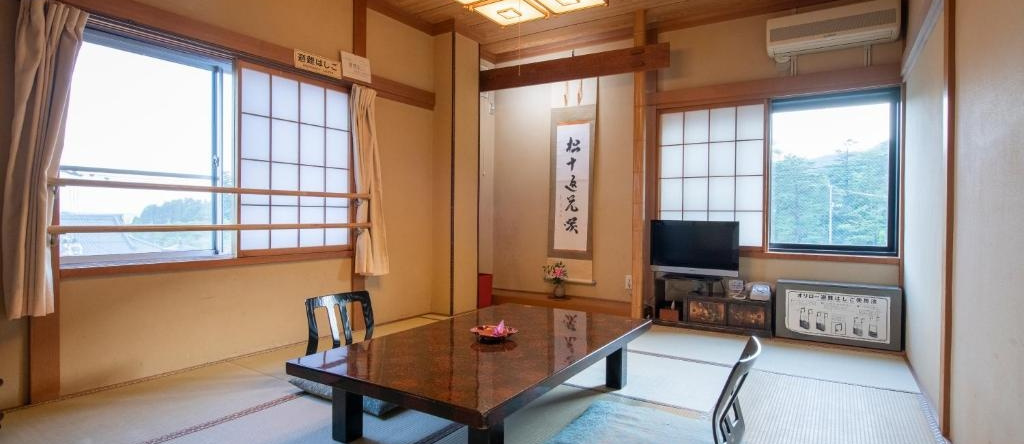 Sakuraya, 燕市 — 照片 1
