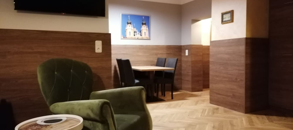 GOLDEN STAR - Premium Apartments, 梅尔克 — 照片 1
