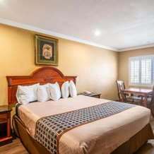 Rodeway Inn Artesia Cerritos, Артезиа — фото 2