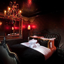 Crazy Bear Hotel-Beaconsfield, Beaconsfield — photo 5