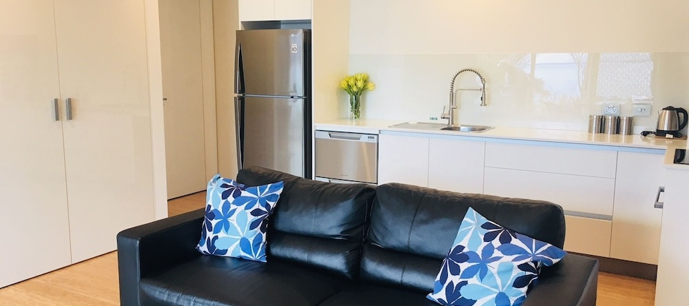 Balmoral Apartment Binalong Bay, St Helens — photo 1