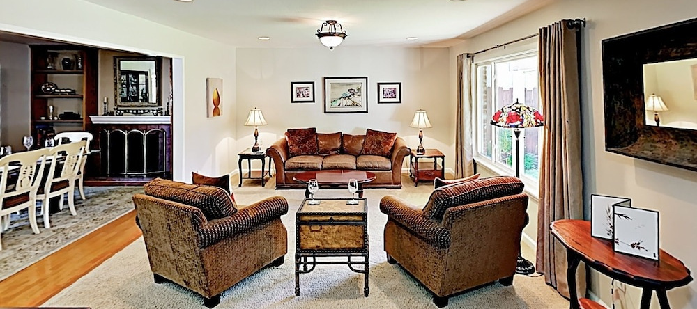 990 Sonoma - 3 Br Home, Boyes Hot Springs — photo 1