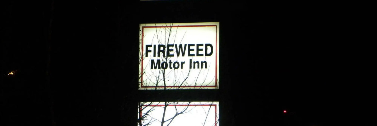 Fireweed Motel, 史密瑟斯 — 照片 1