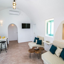 Mulberry Villa, Finikia — photo 3