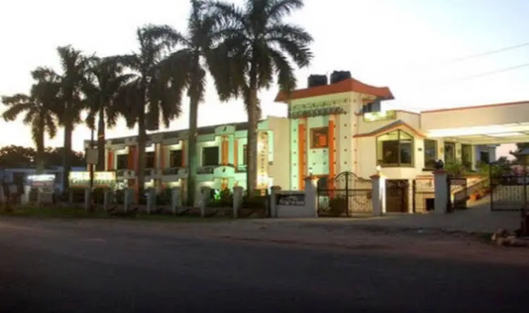 Hotel Gangtarang, 杰瓦拉普尔 — 照片 1