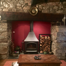 Charming Farmhouse, Natural Swimming Pool, Meifod — photo 2