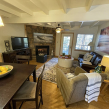 Mountain Harbor two bedroom Lodge cottage by RedAwning, 艾达山 — 照片 5