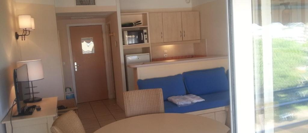 Apartment Heliotel Marine 4* Bord de Mer, 圣洛朗迪瓦尔 — 照片 1