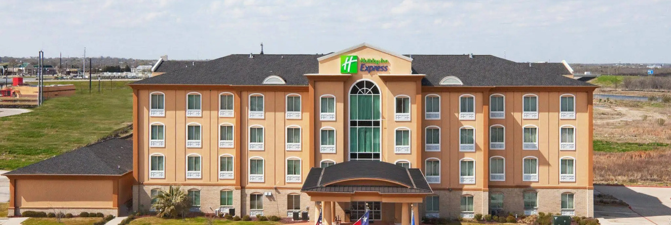 Holiday Inn Express Hotel & Suites Corsicana By Ihg, Корсикана — фото 1