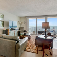 Trillium 5C Beach Front/Private Balcony With Amazing Views/Pool!, Мадейра-Бич — фото 3