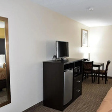 Quality Inn & Suites Metropolis I-24, Метрополис — фото 5