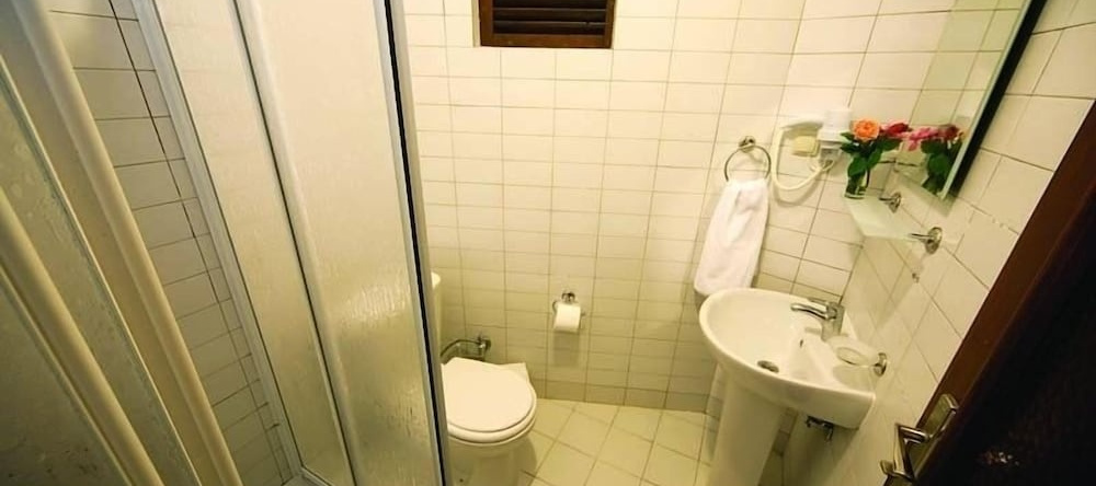 Zeus Turunç Hotel, Кумлюбюк — фото 1