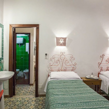 Hotel Villa Rosa, 萨罗克 — 照片 4