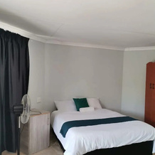 Khutsong Lodge, Acornhoek — photo 3