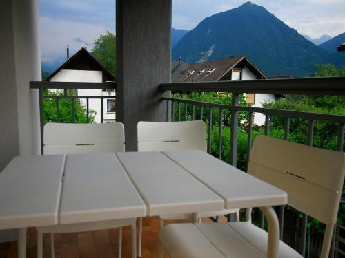 Apartments Hiša Brdo 48, Bovec — photo 1