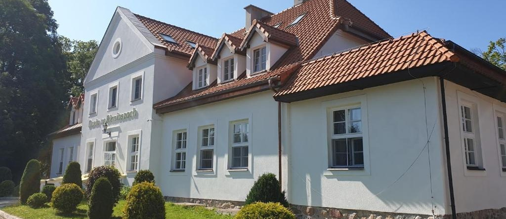 Dwór nad jeziorem w Bieniaszach, Morag — photo 1