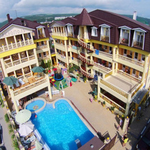 Akropol Guest house, 迪夫诺莫尔斯科耶 — 照片 4